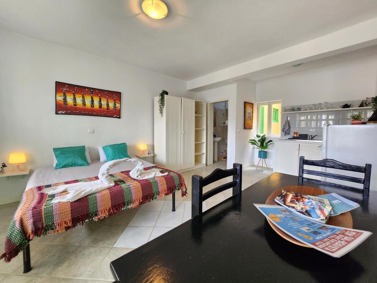 Cozy Studio Close To The Beach! Santa Maria Buitenkant foto