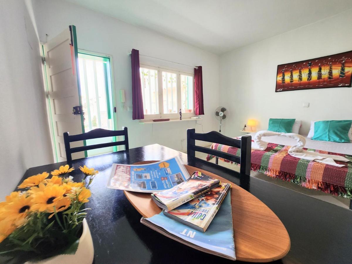 Cozy Studio Close To The Beach! Santa Maria Buitenkant foto